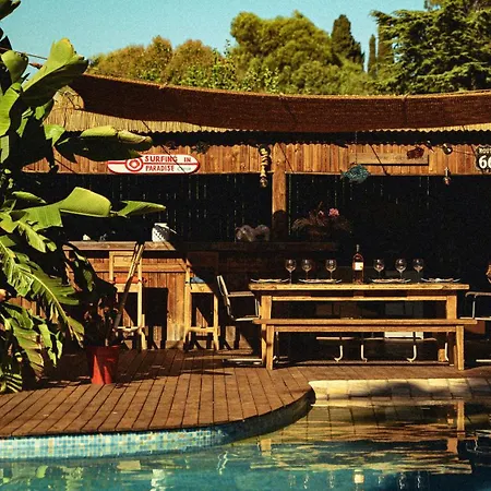 Yourte Piscine Jardin - Quatre Murs Et Un Toit Campismo de Luxo *